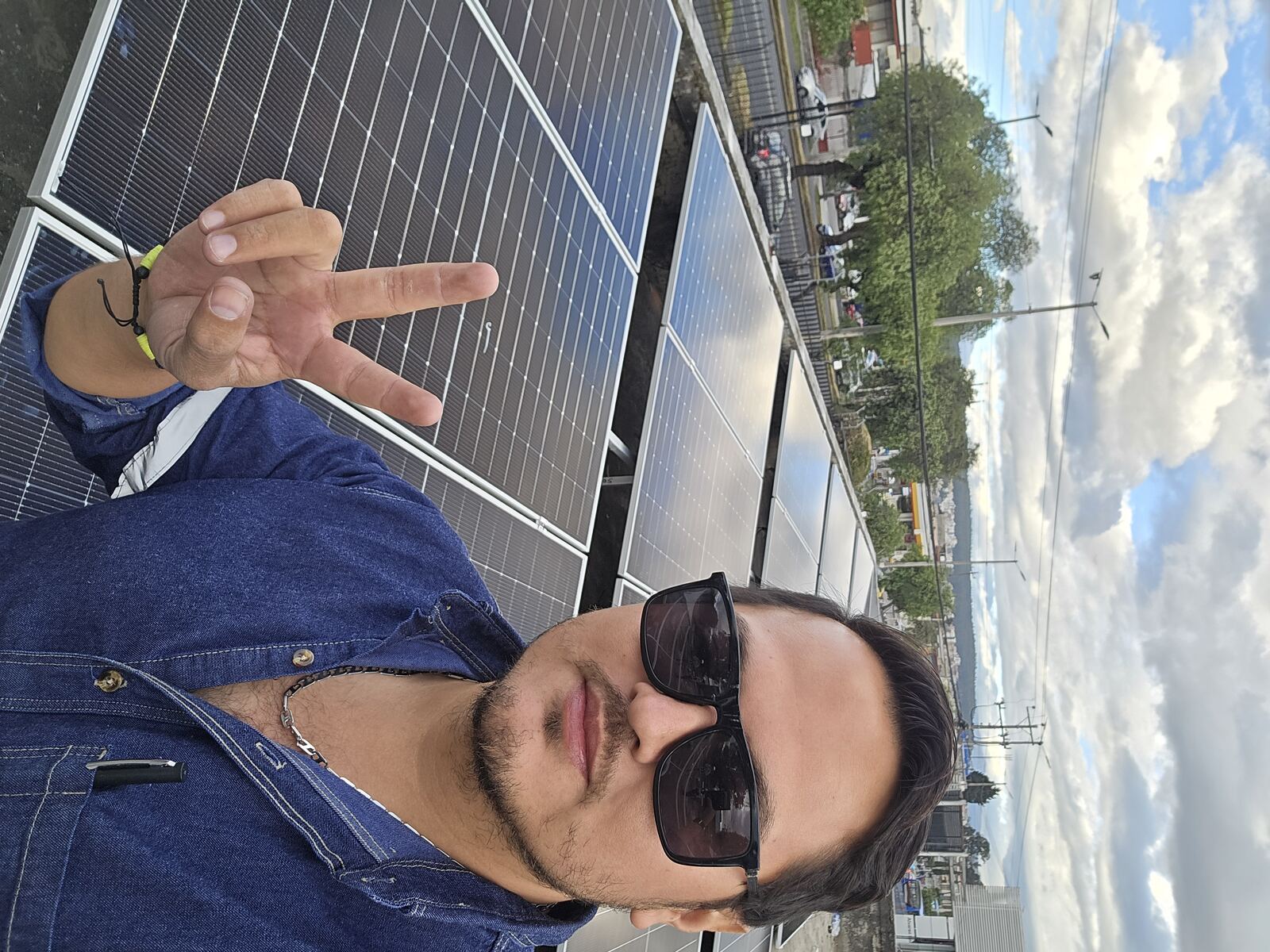 Planta industrial solar de 60 kWp en Quito